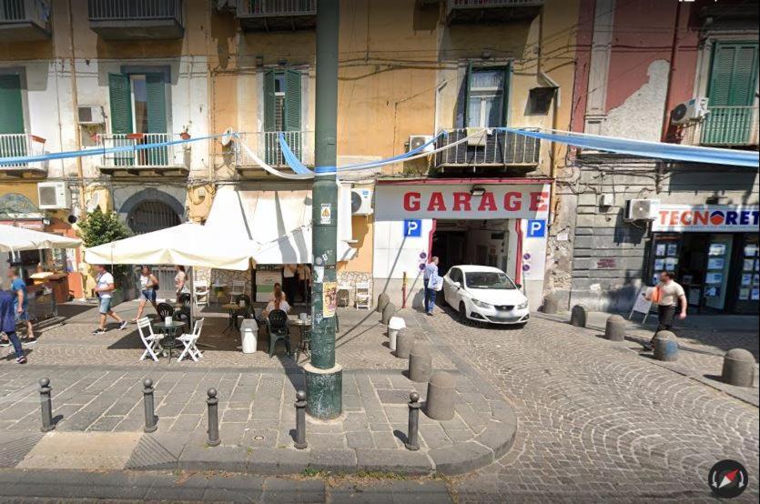 Dimora Dei Giganti Bed & Breakfast Naples Exterior photo